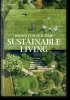 Buchcover und Innenansicht für das Buch: Homes for Our Time. Sustainable Living