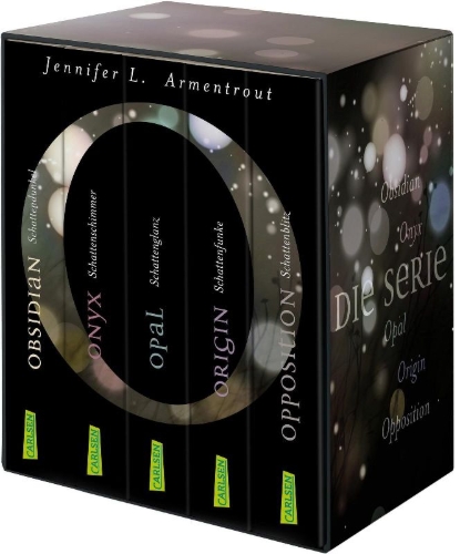 Buchcover und Innenansicht für das Buch: The Lux Series