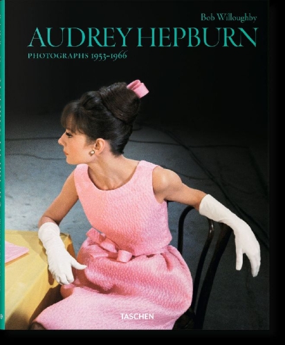 Buchcover und Innenansicht für das Buch: Bob Willoughby