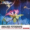 Buchcover und Innenansicht für das Buch: Analoge Fotografie