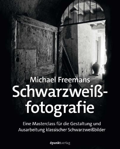 Buchcover und Innenansicht für das Buch: Michael Freemans Schwarzweißfotografie