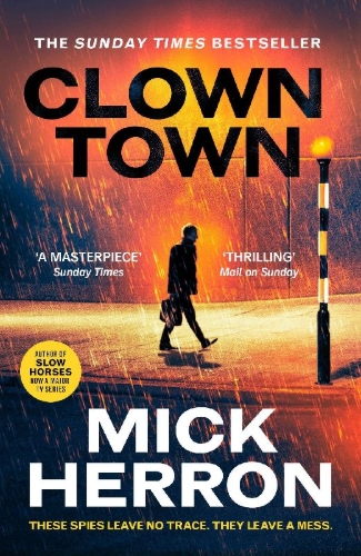 Buchcover und Innenansicht für das Buch: Clown Town
