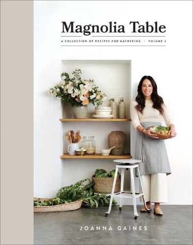 Buchcover und Innenansicht für das Buch: Magnolia Table, Volume 2