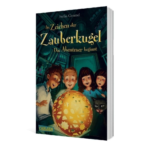 Buchcover und Innenansicht für das Buch: Im Zeichen der Zauberkugel 1: Das Abenteuer beginnt