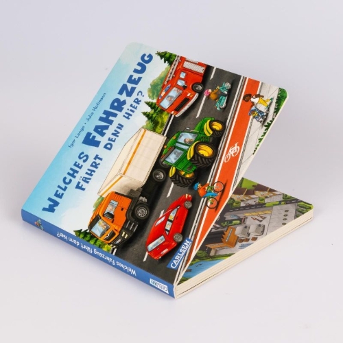 Buchcover und Innenansicht für das Buch: Welches Fahrzeug fährt denn hier?