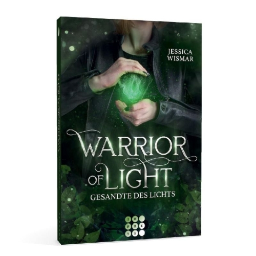 Buchcover und Innenansicht für das Buch: Warrior of Light 1: Gesandte des Lichts