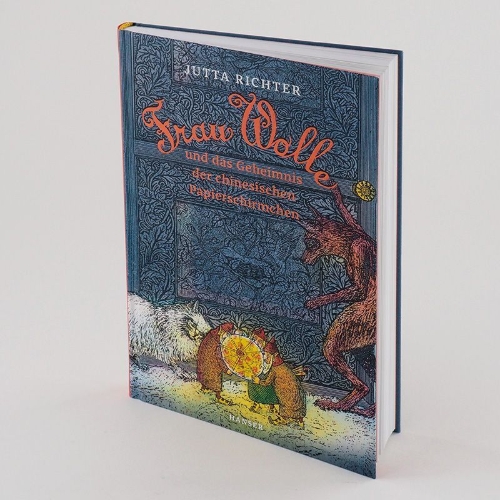 Buchcover und Innenansicht für das Buch: Frau Wolle und das Geheimnis der chinesischen Papierschirmchen