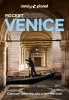 Buchcover und Innenansicht für das Buch: Lonely Planet Pocket Venice