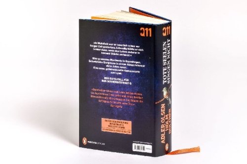 Buchcover und Innenansicht für das Buch: Døde sjæle synger ikke