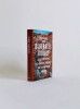 Buchcover und Innenansicht für das Buch: Cobalt Red