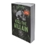 Buchcover und Innenansicht für das Buch: Kiss The Villain