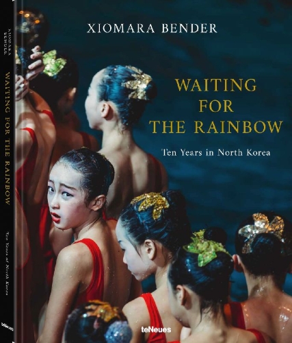 Buchcover und Innenansicht für das Buch: Waiting for the Rainbow