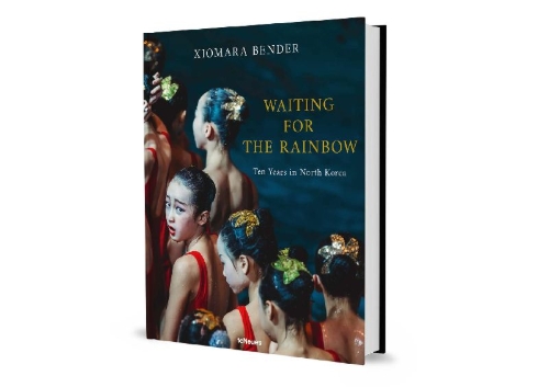 Buchcover und Innenansicht für das Buch: Waiting for the Rainbow