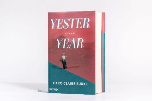 Buchcover und Innenansicht für das Buch: Yesteryear
