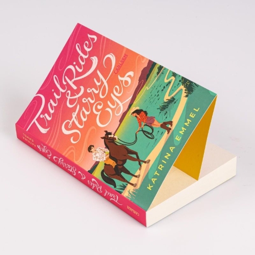 Buchcover und Innenansicht für das Buch: Trail Rides & Starry Eyes