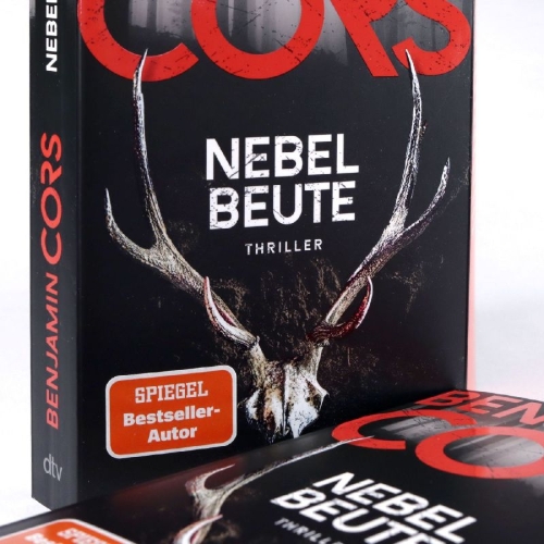 Buchcover und Innenansicht für das Buch: Nebelbeute