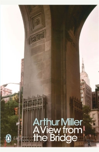 Buchcover und Innenansicht für das Buch: A View from the Bridge