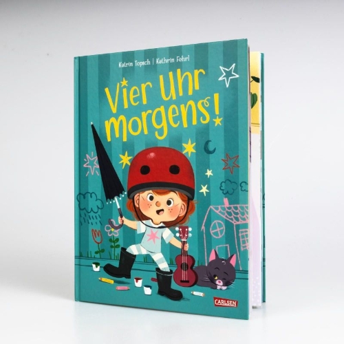 Buchcover und Innenansicht für das Buch: Vier Uhr morgens!