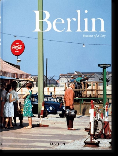 Buchcover und Innenansicht für das Buch: Berlin. Portrait of a City