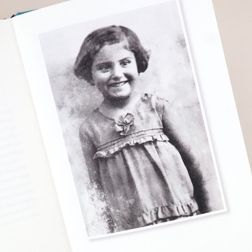 Buchcover und Innenansicht für das Buch: My Survival: A Girl on Schindler's List