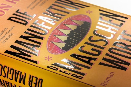 Buchcover und Innenansicht für das Buch: The Phoenix Pencil Company