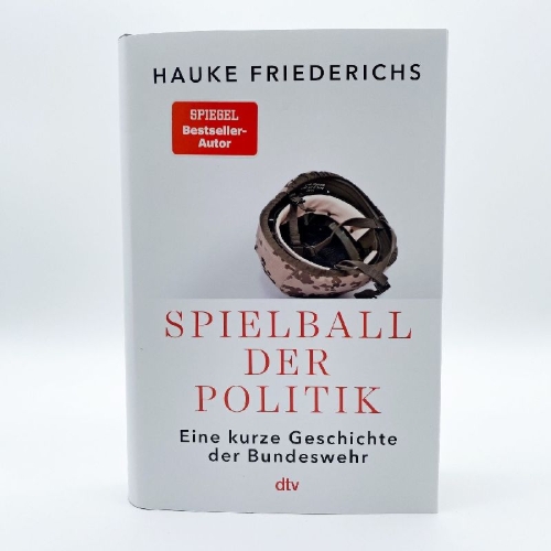 Buchcover und Innenansicht für das Buch: Spielball der Politik
