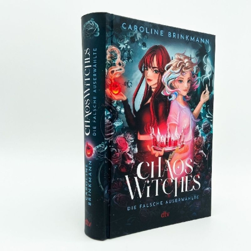 Buchcover und Innenansicht für das Buch: Chaos Witches - Die falsche Auserwählte