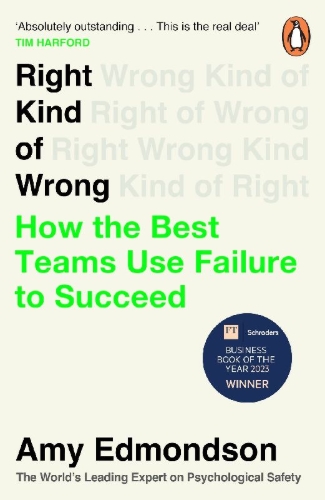 Buchcover und Innenansicht für das Buch: Right Kind of Wrong