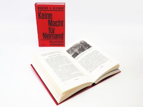 Buchcover und Innenansicht für das Buch: Keine Macht für Niemand. Pop und Politik in Deutschland