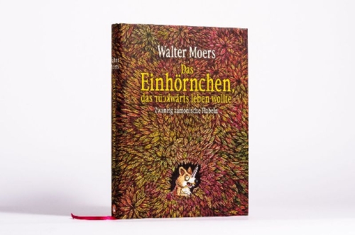 Buchcover und Innenansicht für das Buch: Das Einhörnchen, das rückwärts leben wollte