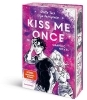 Buchcover und Innenansicht für das Buch: Kiss Me Once: Die Graphic Novel (Kiss the Bodygard, 1)