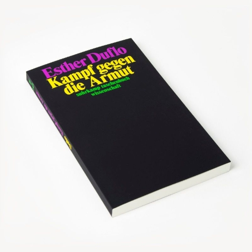 Buchcover und Innenansicht für das Buch: Le développement humain. Lutter contre la pauvreté (I) +. La politique de l'autonomie. Lutter contre la pauvreté (II)