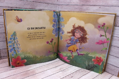 Buchcover und Innenansicht für das Buch: My Magical Words