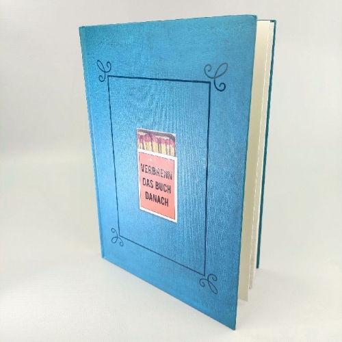 Buchcover und Innenansicht für das Buch: Verbrenn das Buch danach - Ein Ausfüllbuch für Erwachsene