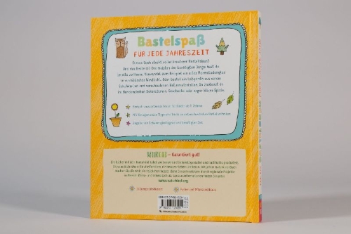 Buchcover und Innenansicht für das Buch: Mein Bastelbuch fürs ganze Jahr