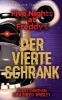 Buchcover und Innenansicht für das Buch: Five Nights at Freddy's: The Fourth Closet