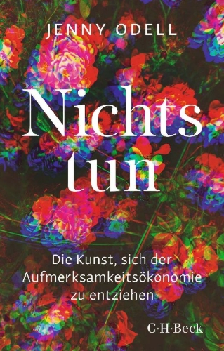 Buchcover und Innenansicht für das Buch: How to Do Nothing. Resisting the Attention Economy
