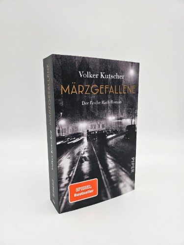 Buchcover und Innenansicht für das Buch: Märzgefallene