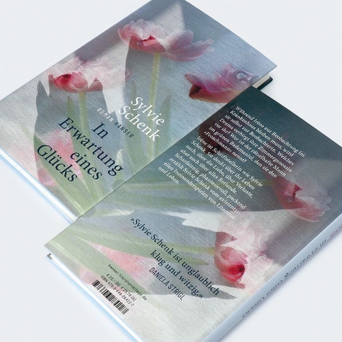Buchcover und Innenansicht für das Buch: In Erwartung eines Glücks