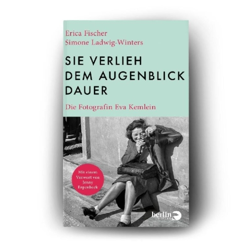 Buchcover und Innenansicht für das Buch: Sie verlieh dem Augenblick Dauer