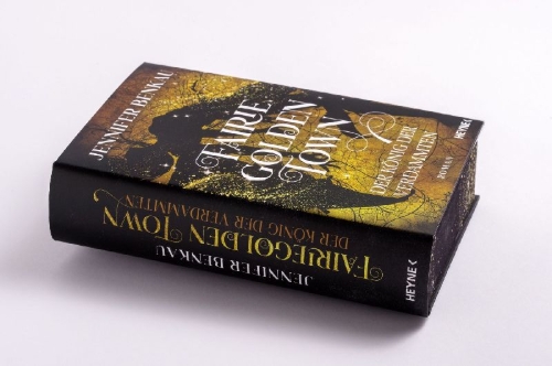 Buchcover und Innenansicht für das Buch: Fairiegolden Town - Der König der Verdammten