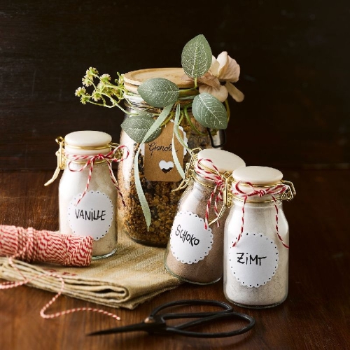 Buchcover und Innenansicht für das Buch: Geschenkeatelier. One-Pot-Mischungen