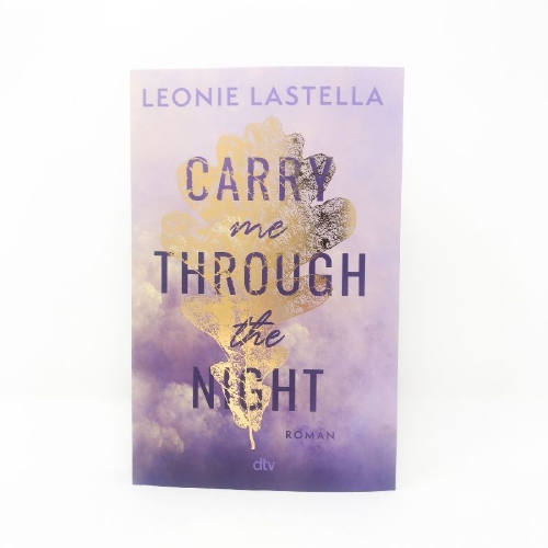 Buchcover und Innenansicht für das Buch: Carry me through the night