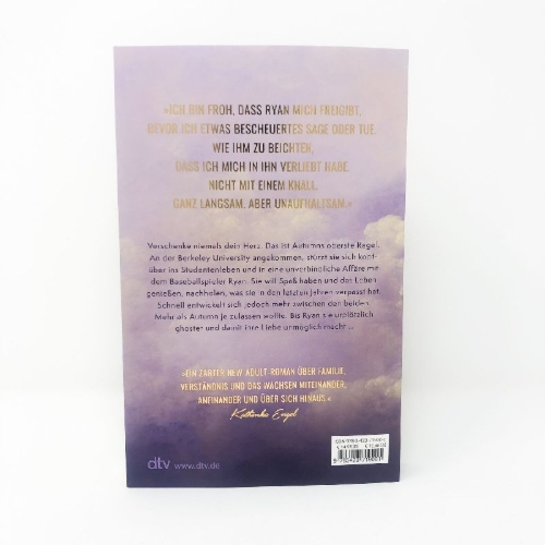Buchcover und Innenansicht für das Buch: Carry me through the night