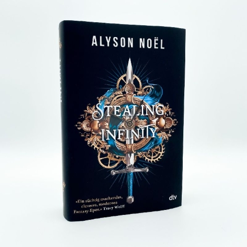 Buchcover und Innenansicht für das Buch: Stealing Infinity (Stolen Beauty #1)