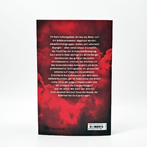 Buchcover und Innenansicht für das Buch: ENEMY - Stunde der Wahrheit