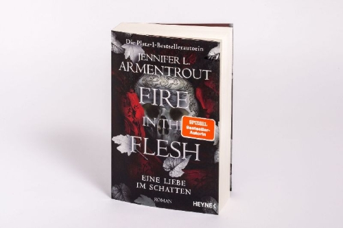 Buchcover und Innenansicht für das Buch: A Fire in the Flesh - Flesh and Fire Book 3