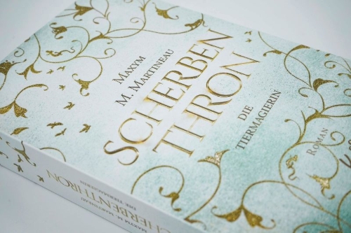 Buchcover und Innenansicht für das Buch: Kingdom of Exiles. The Shattered Crown