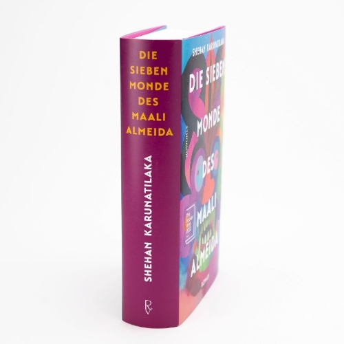 Buchcover und Innenansicht für das Buch: The Seven Moons of Maali Almeida