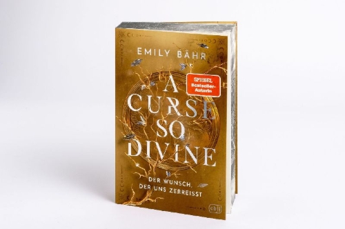 Buchcover und Innenansicht für das Buch: A Curse so Divine - Der Wunsch, der uns zerreißt